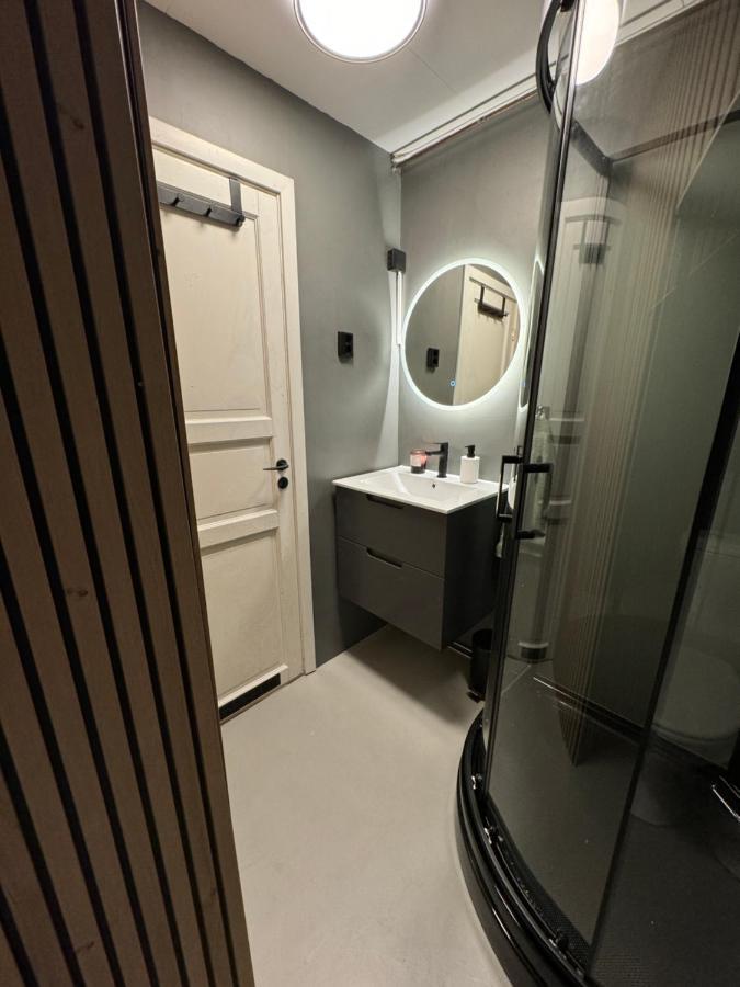 Apartamento New! Modern - Central - Cozy Place By The Sherpa Stairs Tromsø Exterior foto