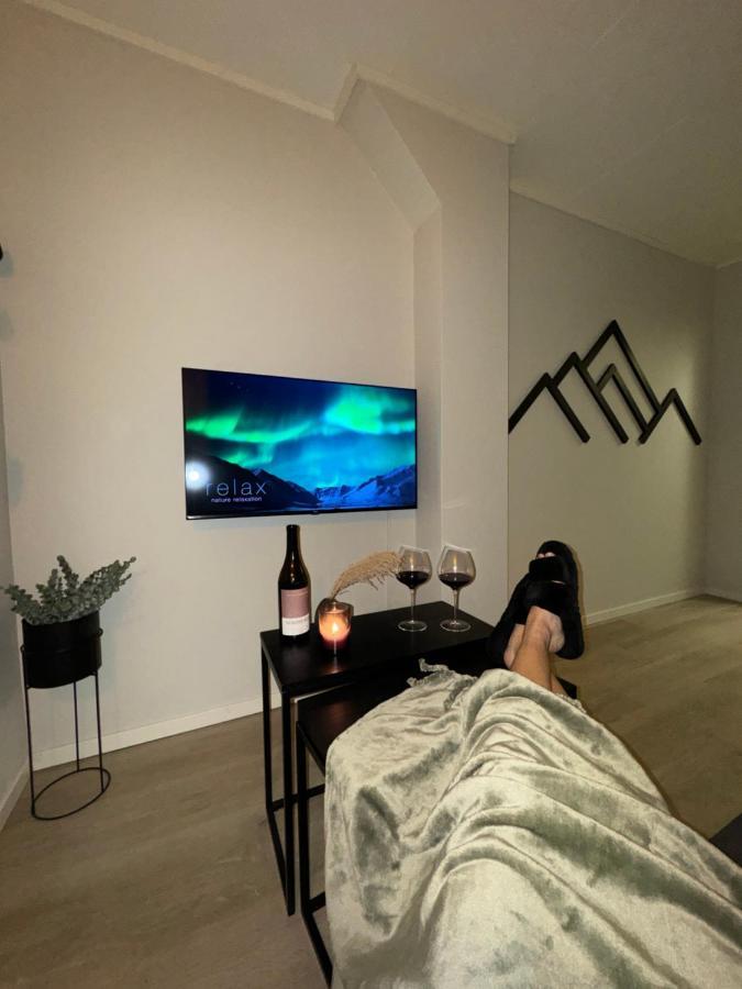 Apartamento New! Modern - Central - Cozy Place By The Sherpa Stairs Tromsø Exterior foto